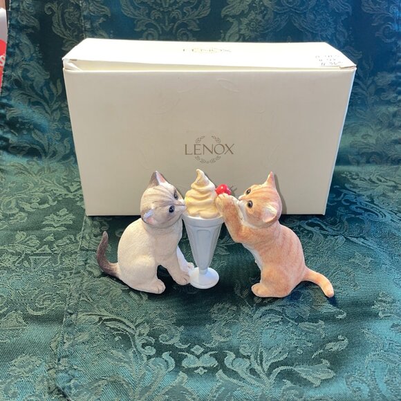 Like New Lenox Sundae Social Cat Statue - Picture 10 of 11